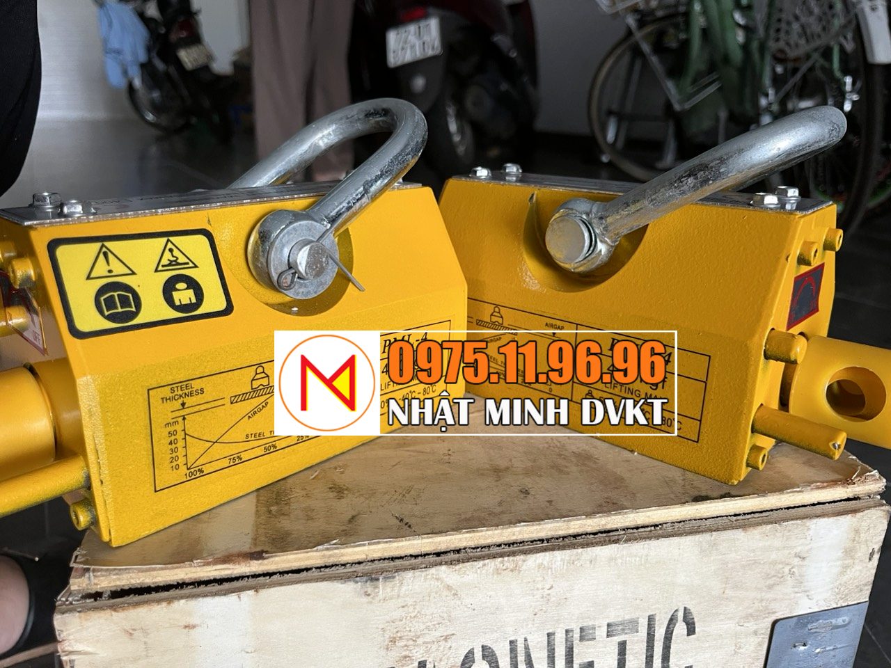 NAM CHÂM NÂNG TAY GẠT KAWASAKI – MAGNETIC LIFTERS